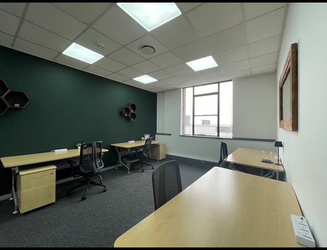 51M² OFFICE TO LET IN SANDTON CENTRAL